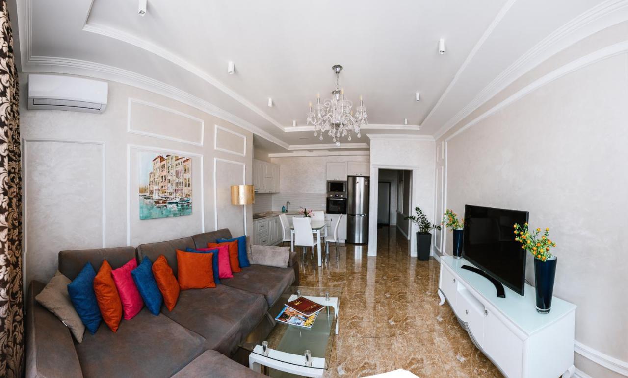 Apartament Luxury For Business & Pleasure Royal 2 Kijów Zewnętrze zdjęcie