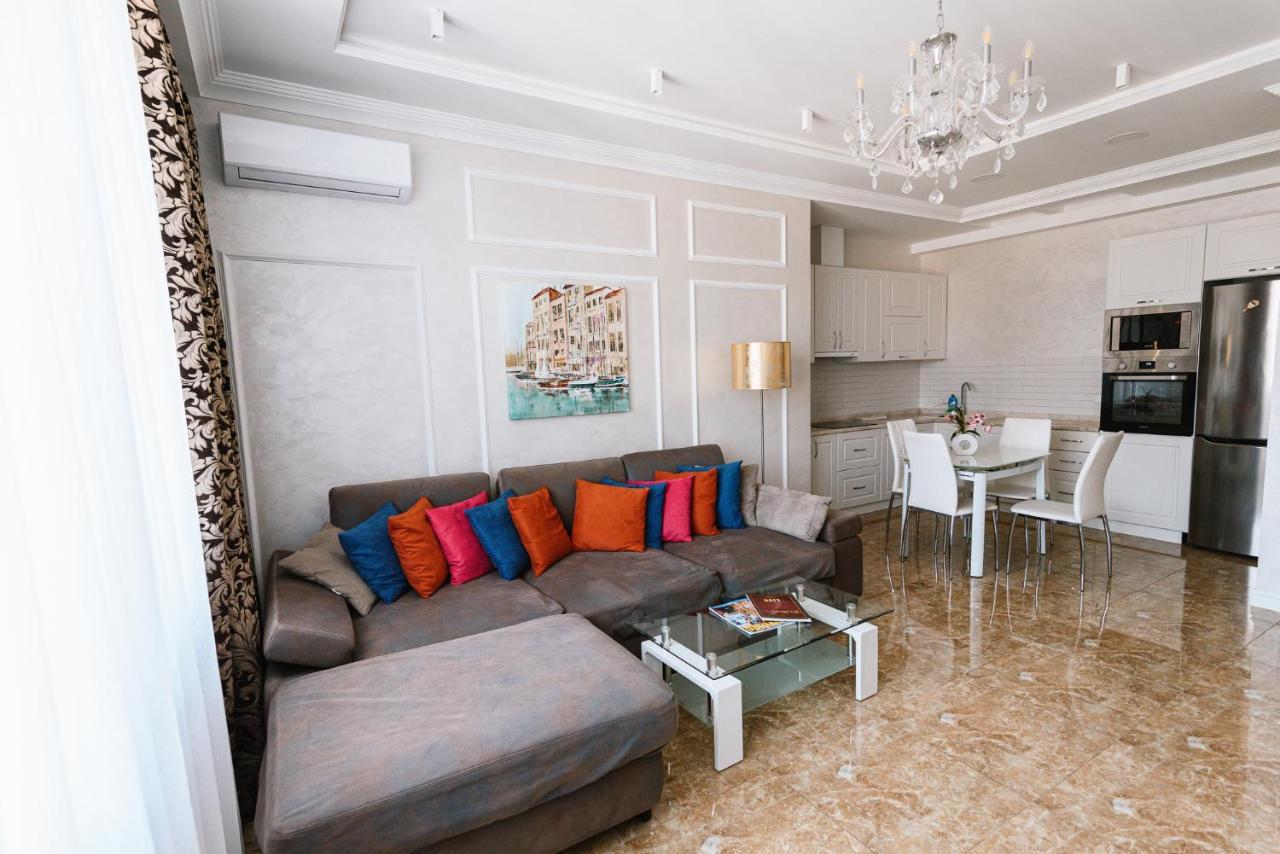 Apartament Luxury For Business & Pleasure Royal 2 Kijów Zewnętrze zdjęcie