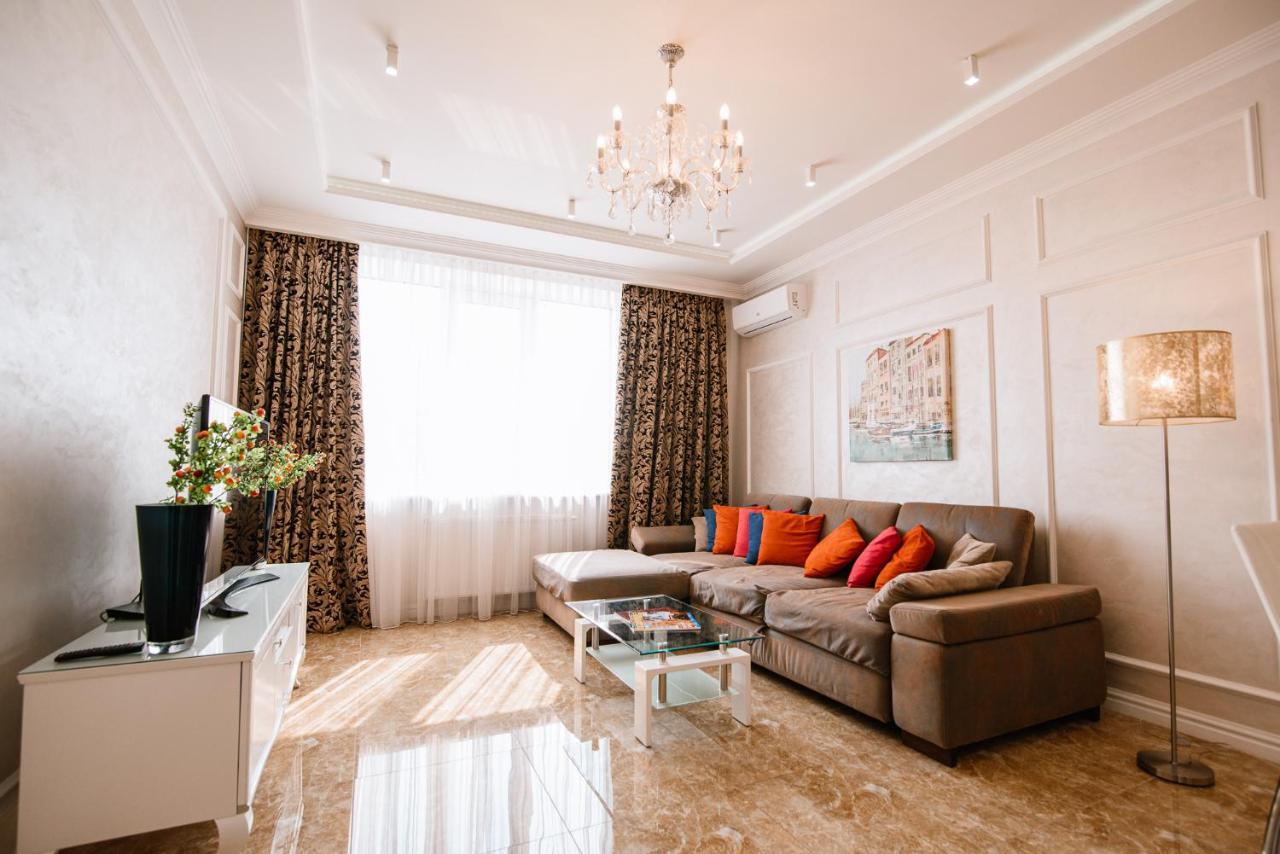 Apartament Luxury For Business & Pleasure Royal 2 Kijów Zewnętrze zdjęcie